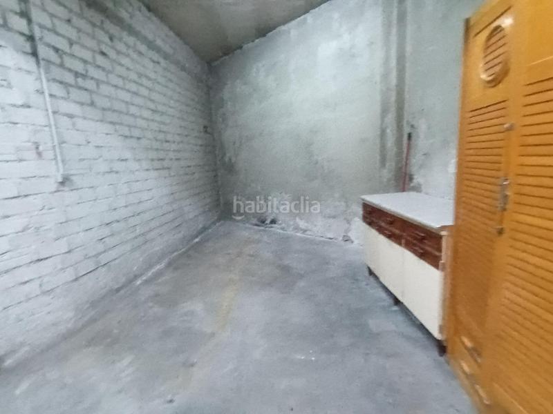 Foto 3f971606-c58c-4ba8-b1cf-82163922a88e. Autoparkplatz in Barrio de Zaidín Granada