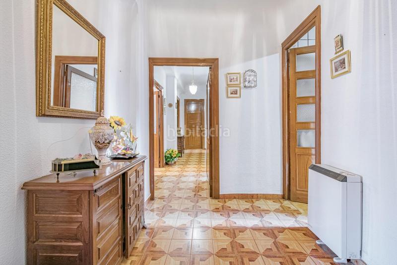 Foto b8ced8f1-cbf7-4695-b386-6405aa2892e3. Appartement dans Crta. De la Sierra Granada