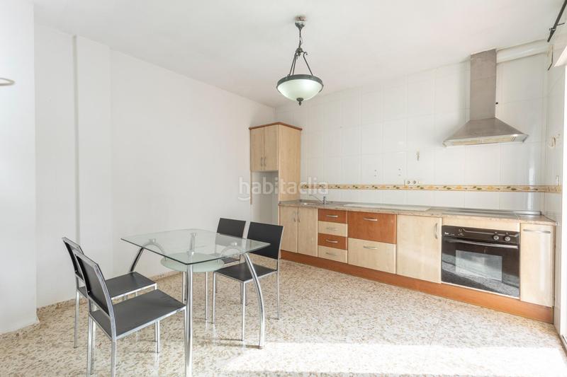 Foto b9572043-f2eb-400a-8dcd-59b58f6fd347. Semi detached house with parking in San Miguel Armilla
