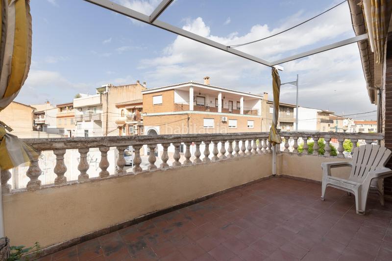 Foto c1a5f8e6-dbc2-435e-b3a9-715a7ba19a71. Semi detached house with parking in San Miguel Armilla