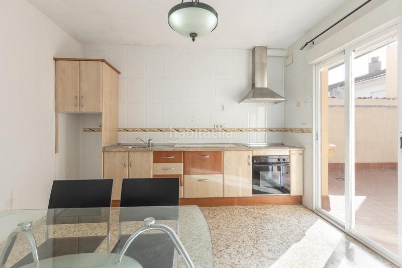 Foto d40db098-8669-4036-a9d0-3cc138c8ab75. Semi detached house with parking in San Miguel Armilla