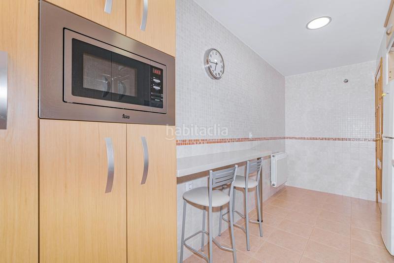 Foto d6ceb80f-d712-4679-8ab6-375fc38e25ae. Appartamento in calle albondón in Rosaleda - Juventud Granada