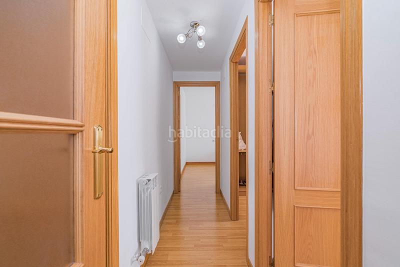 Foto 925d6e1e-36d1-431e-adcc-adca64aeaf35. Appartement dans calle albondón dans Rosaleda - Juventud Granada