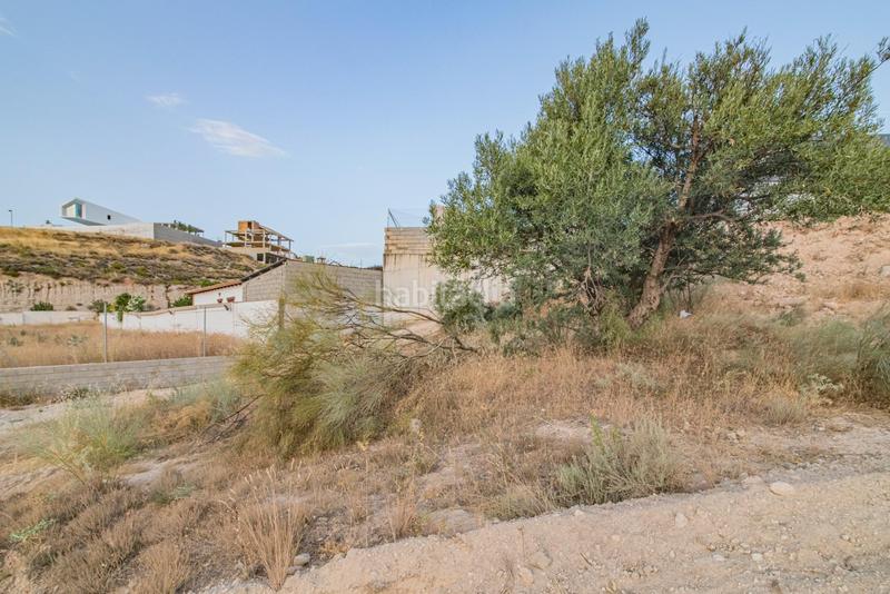 Foto 1049a4d9-6b59-44b1-adce-20a98651cc33. Terreno residencial en La Zubia Ciudad Zubia (La)