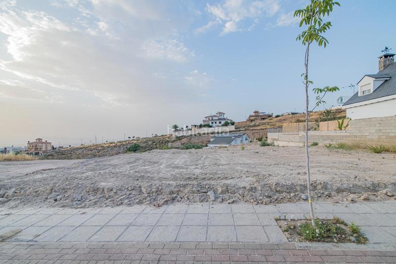 Foto 689443af-8d17-4e9f-9d94-cfcb487417e3. Terreno residencial en La Zubia Ciudad Zubia (La)