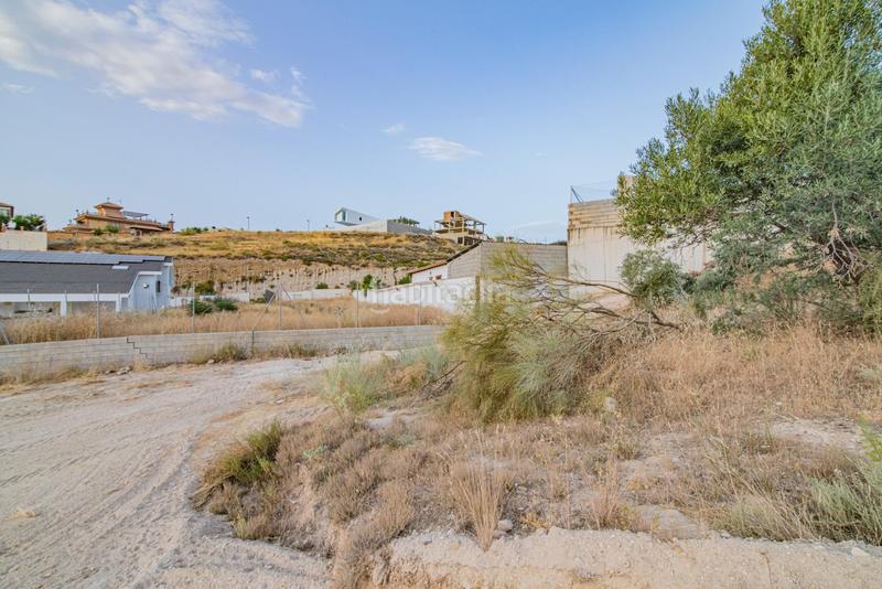 Foto 3c8d608d-f8a7-40d8-8d31-d5fe128a8bfe. Residential plot in La Zubia Ciudad Zubia (La)