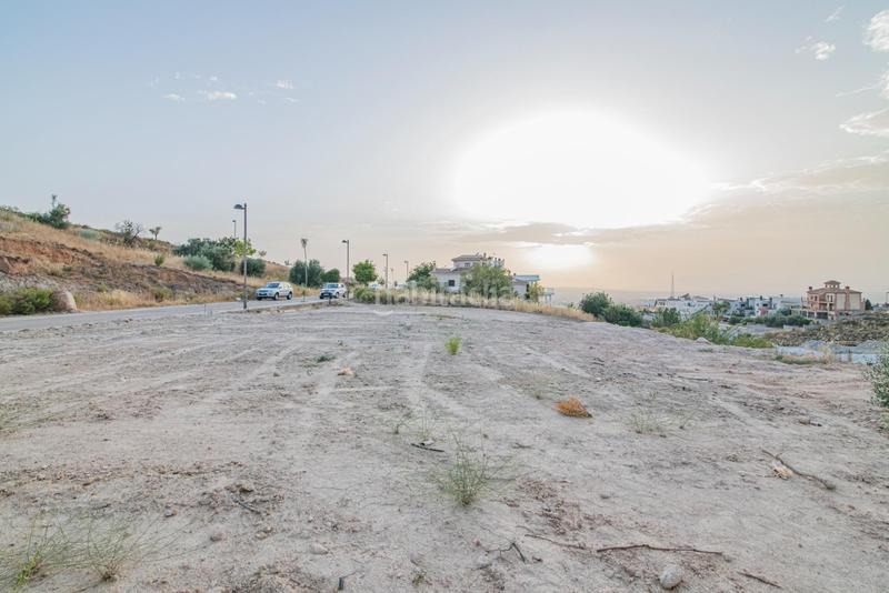 Foto a7692d07-60d1-4a27-bd55-d994492cfdc0. Residential plot in La Zubia Ciudad Zubia (La)