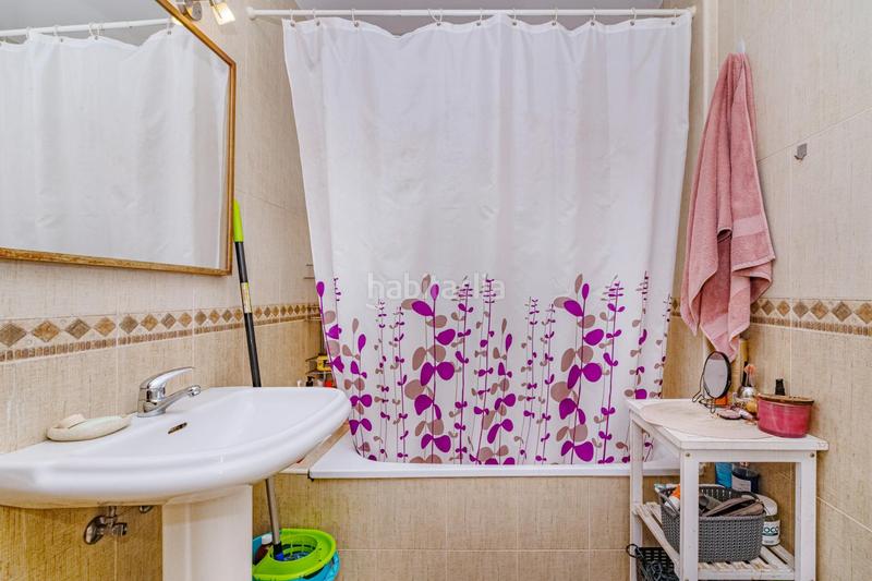 Foto a2fcb121-3e08-4e0a-814c-9e77ac6fbfb3. Miete etagenwohnung in San Miguel Armilla