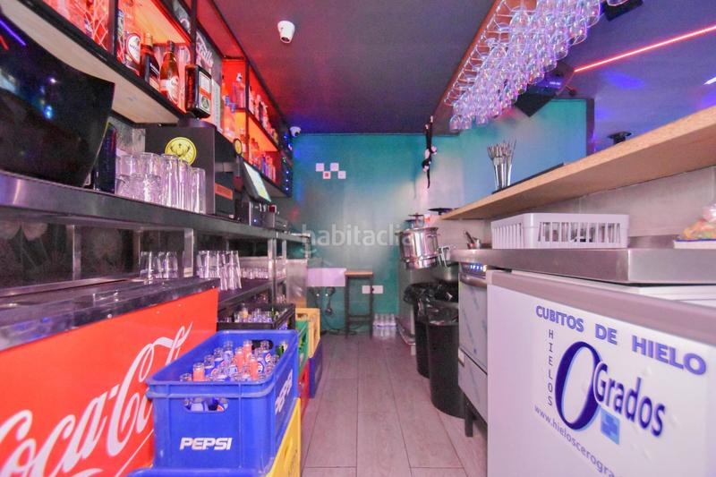 Foto afff18c3-6423-4754-b50e-397088cfacbe. Lloguer local comercial a calle socrates 22 a Camino de Ronda Granada