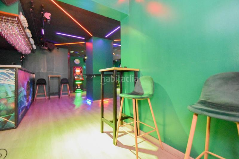 Foto acc3c396-e063-4d62-9f4e-17add2606a8c. Location local commercial dans calle socrates 22 dans Granada