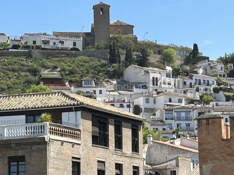 Foto b168c496-227f-42e1-8630-e5c5ce15bf41. Chalet in calle gran vía de colón in Centro - Sagrario Granada