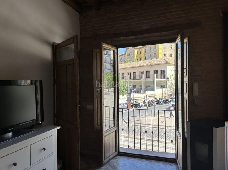 Foto d079e175-6915-4677-83b3-8bc413292399. Chalet in calle gran vía de colón in Centro - Sagrario Granada