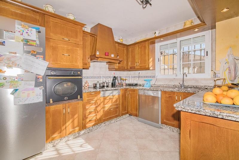 Foto 4d1a77c1-f1c2-4d66-9331-1e7393ea4180. Chalet with heating parking pool in Maracena