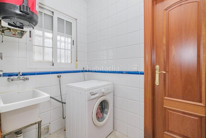 Foto 912ac5a7-250b-4a70-8ac2-216b9b8db762. Chalet with heating parking pool in Maracena