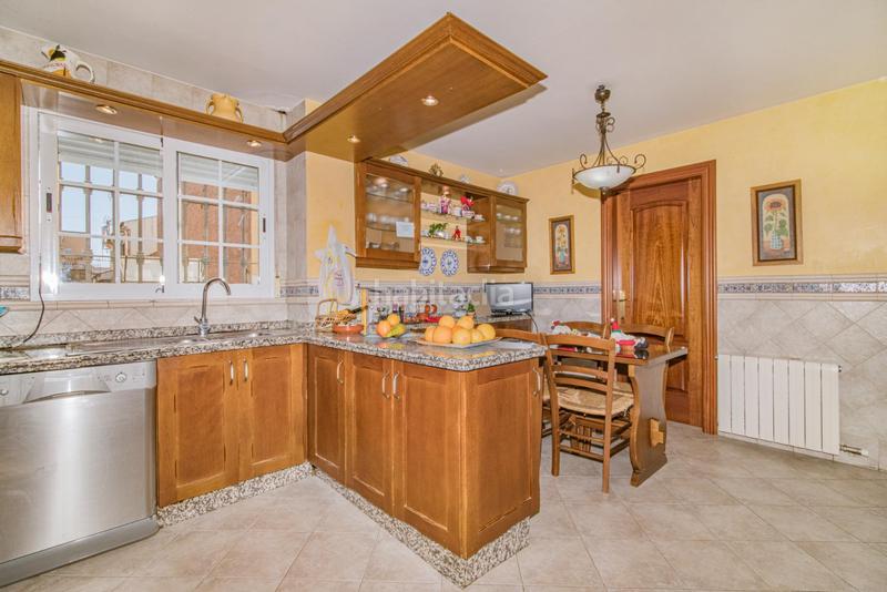 Foto ed7eab0c-9563-4eba-af77-791b1bdcbfa8. Chalet with heating parking pool in Maracena