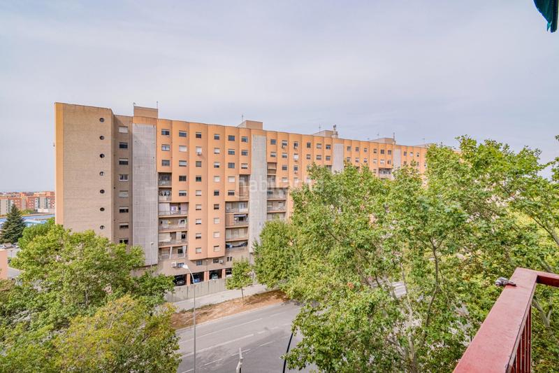 Foto aa25ec95-787d-465c-9288-55a8a94400c5. Appartement avec parking dans Joaquina Eguaras Granada