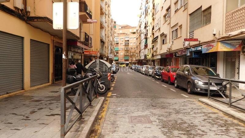 Foto 3b3fef93-93b9-438b-ae7d-eab9b89a426a. Rent business premise in calle concha espina 33 in Granada