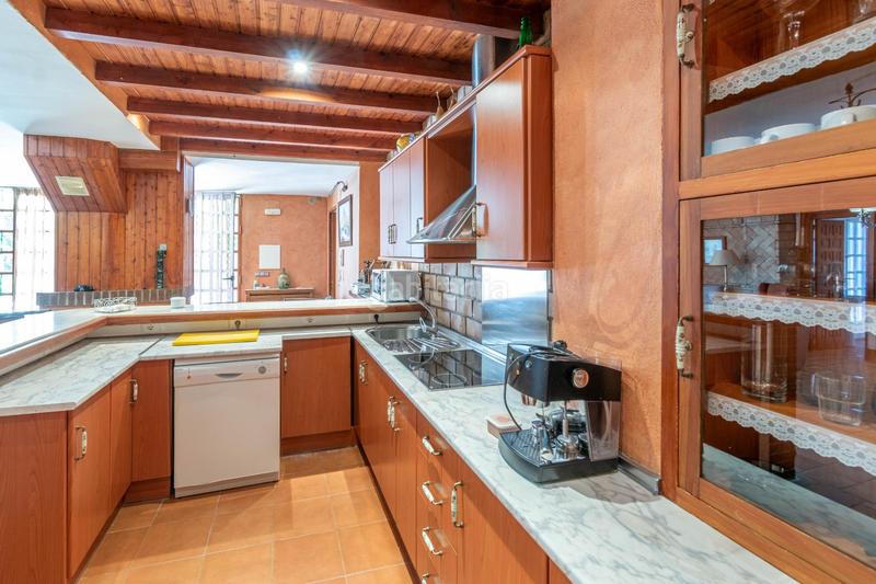 Foto 23183b3c-88d4-4053-ad41-47e9617b38da. Chalet con riscaldamento parcheggio piscina in Albolote