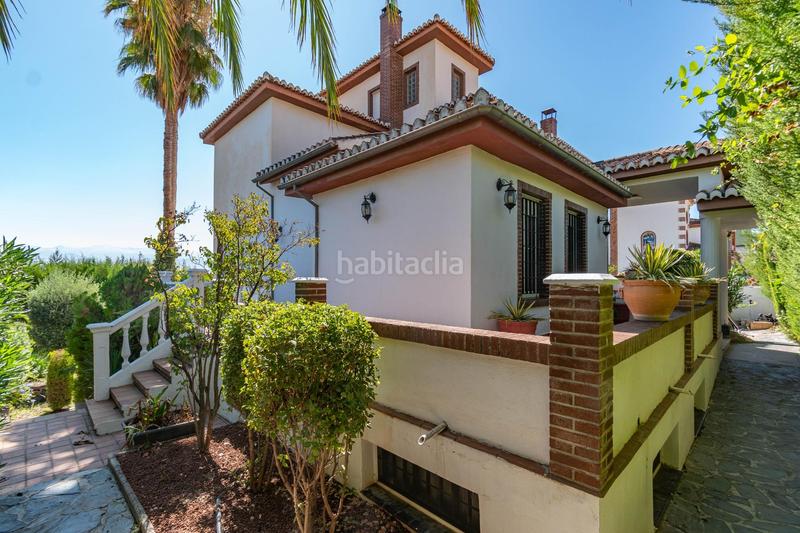 Foto 27e3d8f7-e0ab-45a6-9efe-08831bdad495. Chalet con riscaldamento parcheggio piscina in Albolote