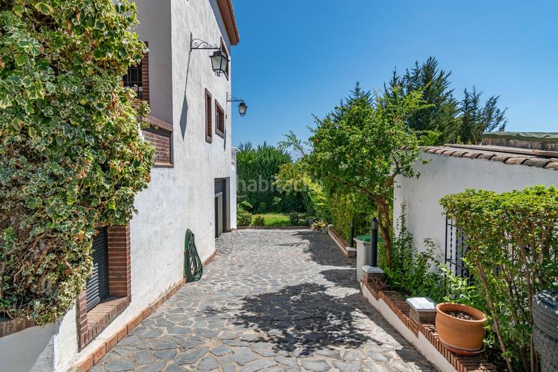 Foto 29ce8a2e-90fd-4305-9c23-36ff7d9ca645. Chalet con riscaldamento parcheggio piscina in Albolote