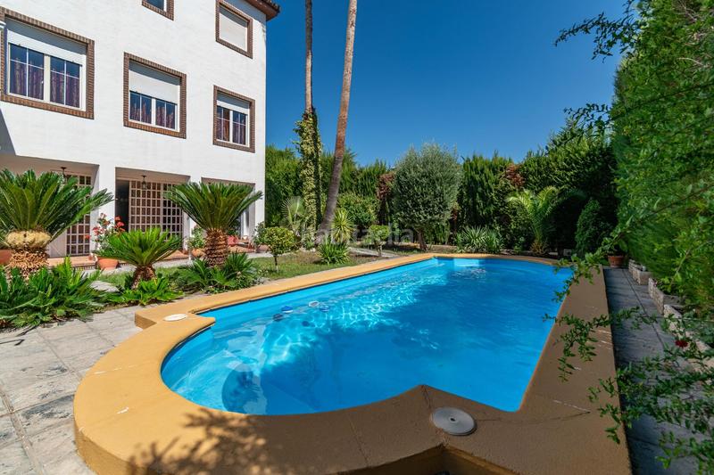 Foto 4f648423-67fe-4fb2-884e-bfe303eb4dba. Chalet con riscaldamento parcheggio piscina in Albolote