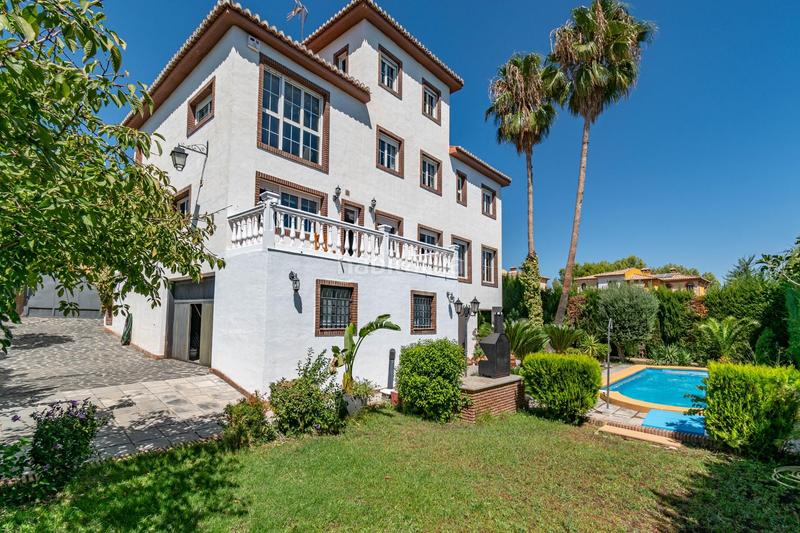 Foto 898561b1-1b88-4532-855f-d63ddef3379e. Chalet con riscaldamento parcheggio piscina in Albolote