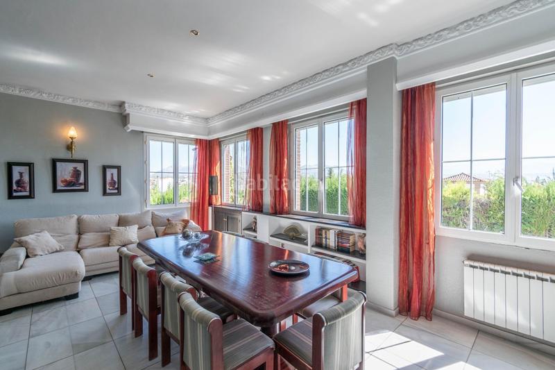 Foto 91a080c0-1223-43a8-9621-ef9398ad8d8d. Chalet con riscaldamento parcheggio piscina in Albolote