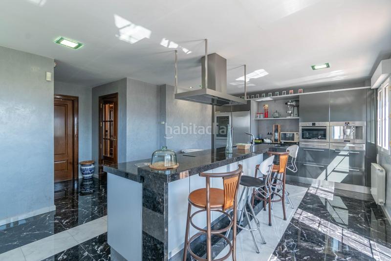 Foto d58d1f10-0b14-4092-94c3-fbf3bbd733ba. Chalet con riscaldamento parcheggio piscina in Albolote