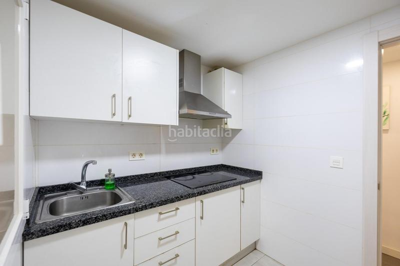 Foto a9f2f681-36cc-4a75-88f9-4add10897466. Appartement dans Barrio de Zaidín Granada