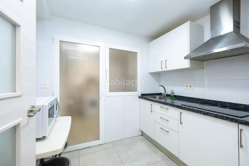 Foto c7fee691-12f1-4198-afa5-44ec9d3d8c68. Appartement dans Barrio de Zaidín Granada