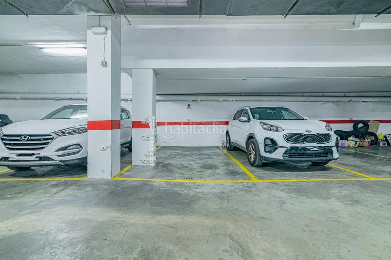 Foto 9f5b1812-d65d-4b1c-ab43-380a4e5d35a9. Pis amb aparcament piscina a Cenes de la Vega