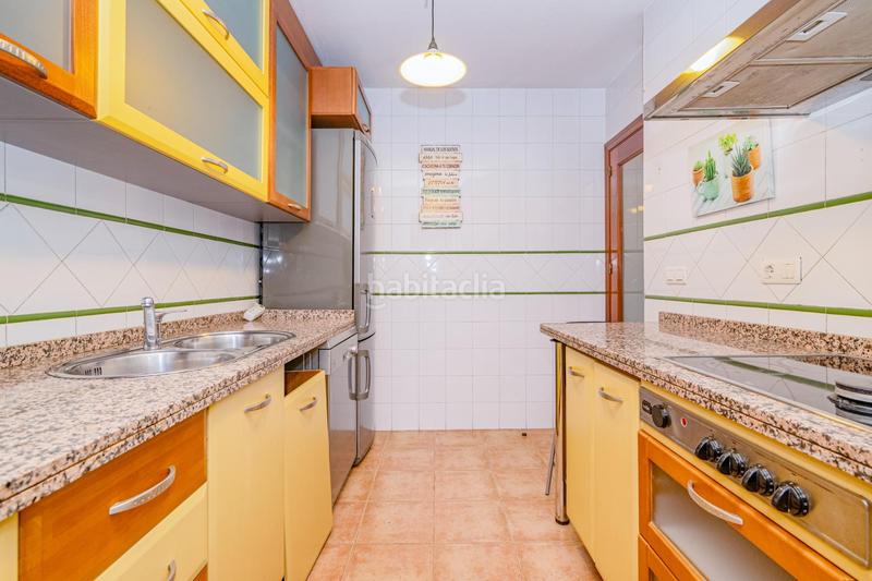 Foto e9df3d06-b38d-410d-a271-463917609461. Pis amb aparcament piscina a Cenes de la Vega