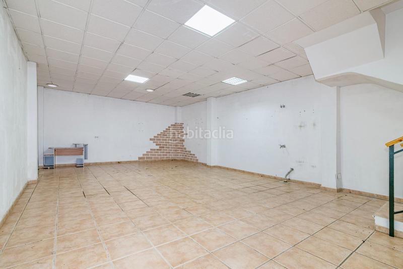 Foto 227f7262-5fee-4608-9baf-596609c9f186. Maison avec parking dans San Antón Armilla