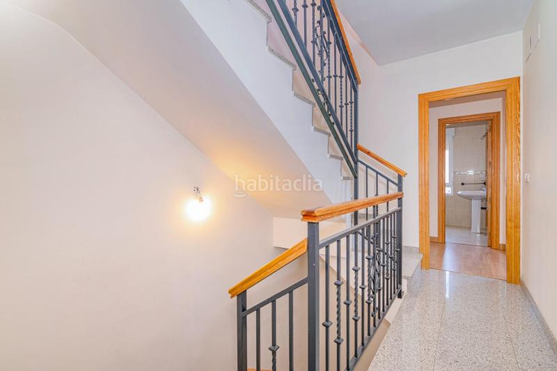 Foto 4bf3b988-9bf1-4c1f-b728-7180feb9c849. Maison avec parking dans San Antón Armilla