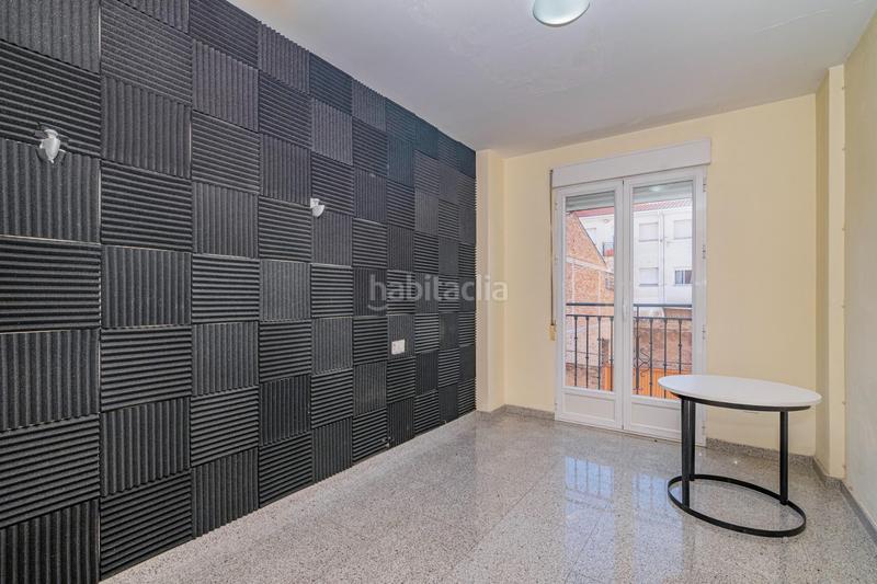 Foto d3667865-fdcb-4817-b443-d4a1a2971055. Maison avec parking dans San Antón Armilla