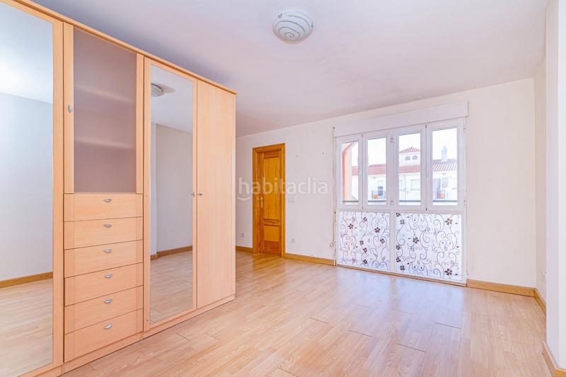 Foto f57168e3-3713-4cc9-bbea-6bc36752665d. Maison avec parking dans San Antón Armilla