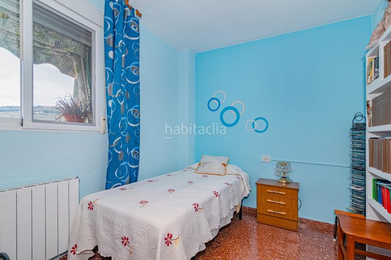 Foto fd41ac4c-99f7-4846-8c0e-a0e5ae1672ef. Pis amb calefacció aparcament a Cartuja Granada