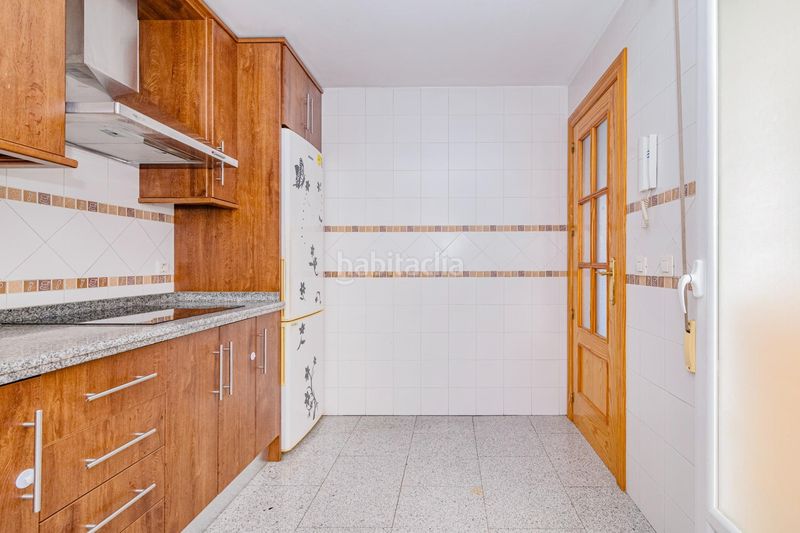 Foto 0e10b8b7-a859-4c82-96ad-fa20a4d489c2. Casa amb aparcament a San Antón Armilla