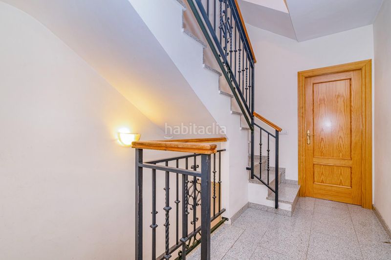 Foto c6870b1e-434a-4672-9f5c-0cfc023f385c. Casa amb aparcament a San Antón Armilla