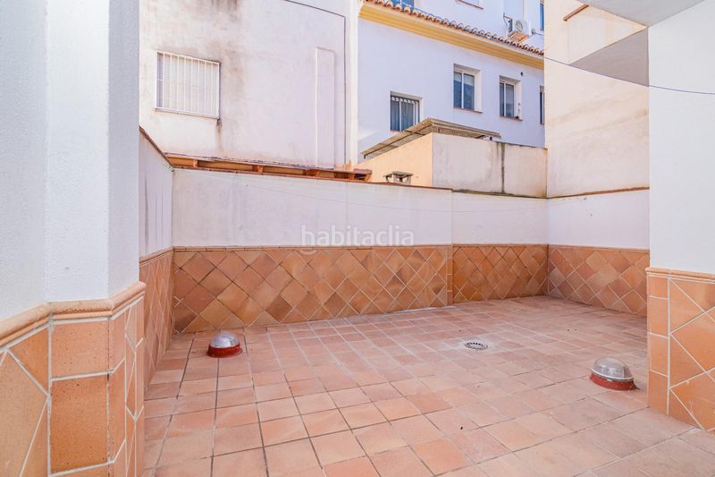 Foto f320acc3-1898-4ed9-bfc4-80fd774cd038. Casa amb aparcament a San Antón Armilla