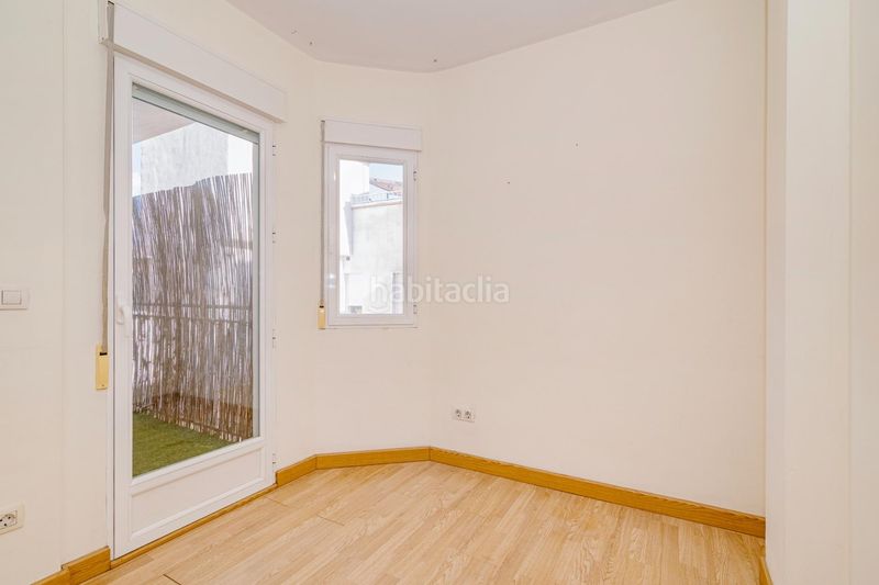 Foto fc4ae509-98eb-496c-a52c-8cdd2f1fec3e. Casa amb aparcament a San Antón Armilla