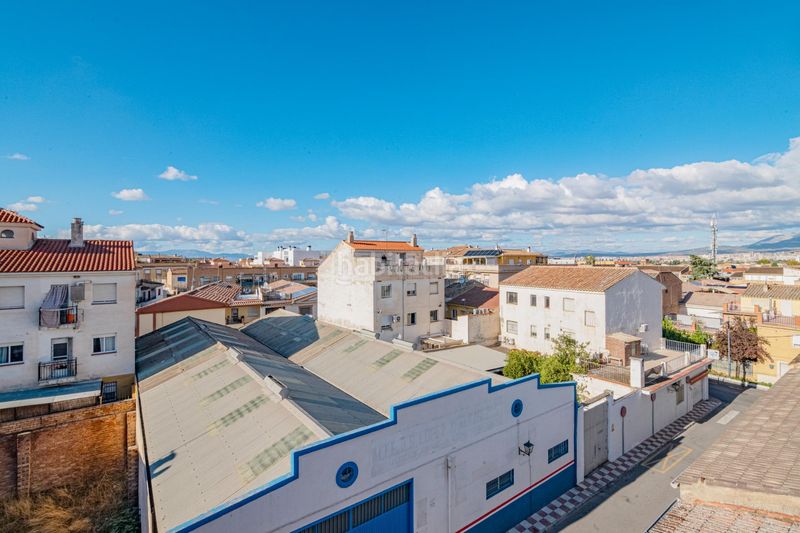 Foto 8db8993a-be0d-45f8-bd27-720eeac7b7eb. Casa amb aparcament a San Antón Armilla