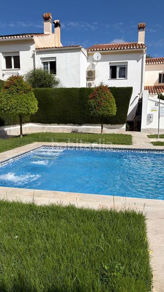 Foto 360be437-6187-49b3-b5e2-63aaef8be29b. Casa adossada amb calefacció piscina a Aljomahima - Ermita Gabias (Las)