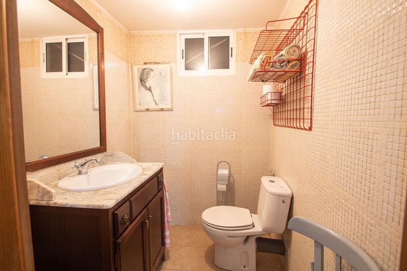 Foto 9d7f9d69-79d5-4a66-9b77-ea6a3b4122ea. Casa amb calefacció aparcament a Peligros