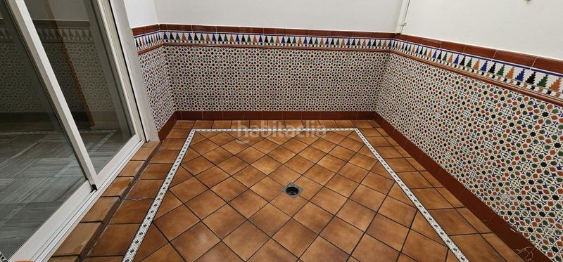 Foto b5571f24-2211-4075-8dc6-bfbedd9041e7. Casa adossada amb calefacció aparcament a Maracena