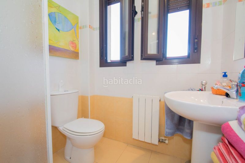 Foto c8594df9-3684-4876-9310-2e7ab9e27853. Àtic amb calefacció aparcament a Barrio de la Vega Monachil