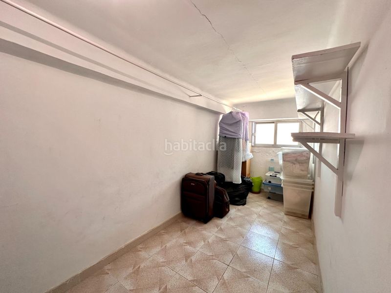 Foto b9d42e63-1a8d-4857-af38-80c79f7a7760. Pis amb calefacció a Pajaritos Granada
