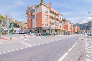 Local Comercial a Crta. De la Sierra