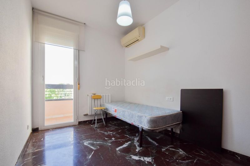 Foto dc7be0d6-4ece-48d5-94b3-f45a11dda7df. Pis amb calefacció piscina a Cerrillo de Maracena - Periodistas Granada