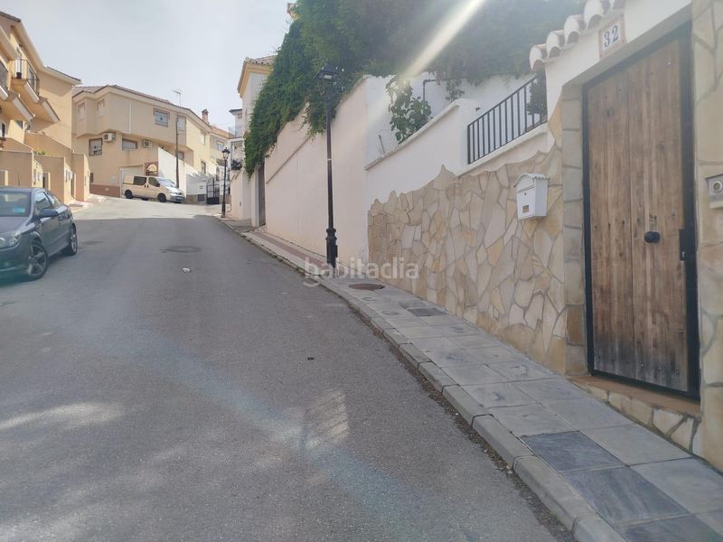 Foto b4511486-f35c-490f-a6b4-9afc7a7380f5. Terreny residencial a Güevéjar